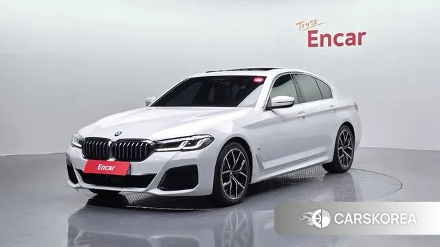 BMW 5 Series (G30) 2022 Белый из Кореи