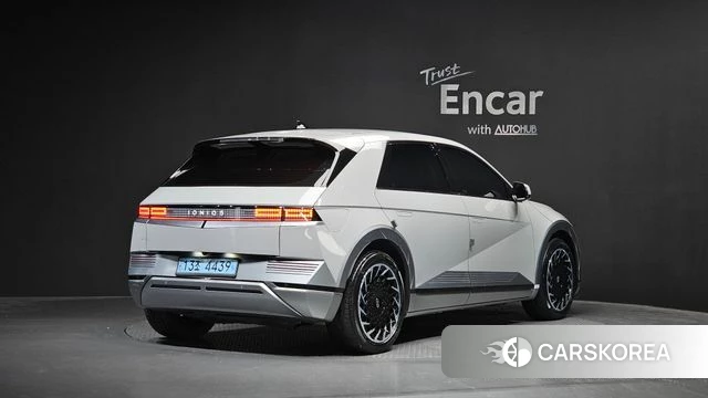 Hyundai Ionic 5 2021 Серебристо-серый из Кореи