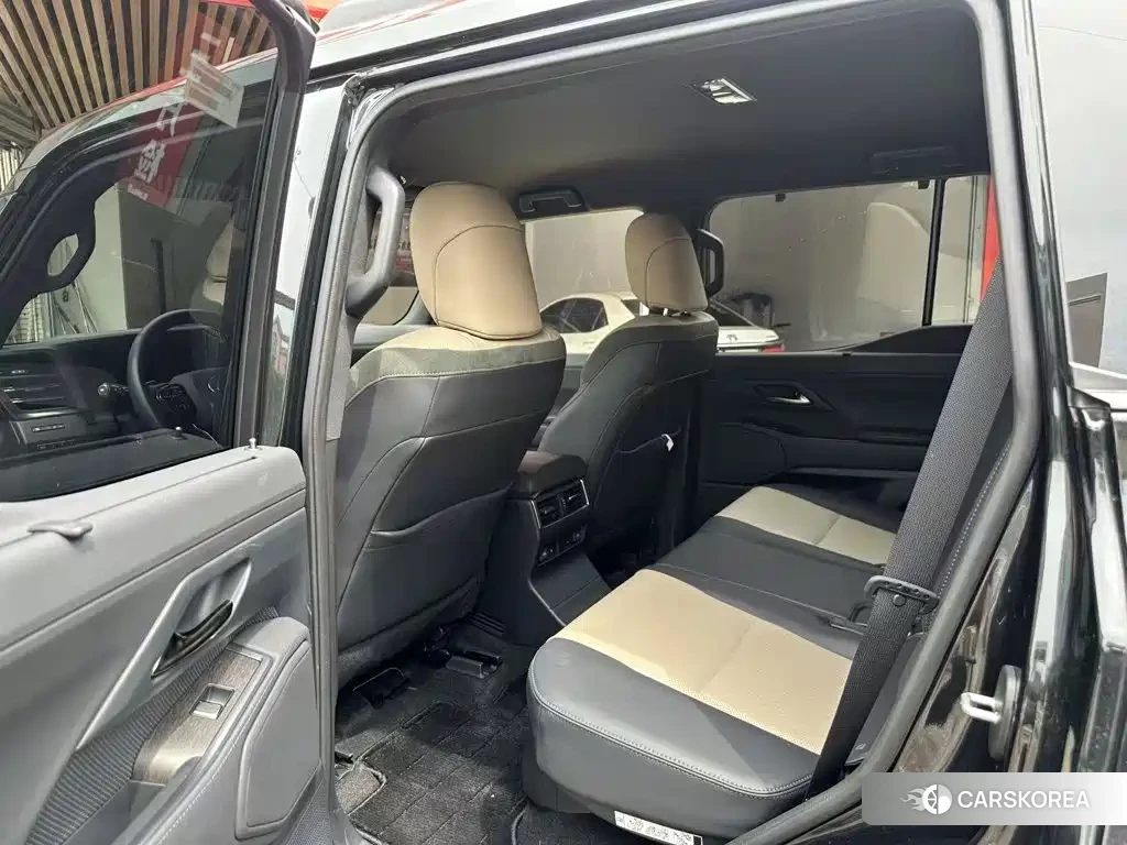 Lexus GX 2025 Черный из Китая