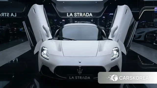Maserati MC20 2022 Белый из Кореи