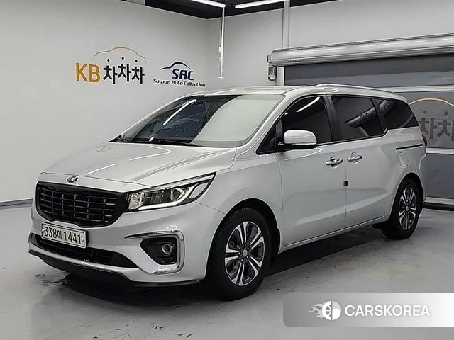 Kia The New Carnival 2018 Серебряный из Кореи