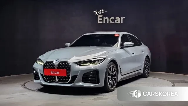 BMW 4 Series (G22) 2022 Светло-серебряный цвет из Кореи