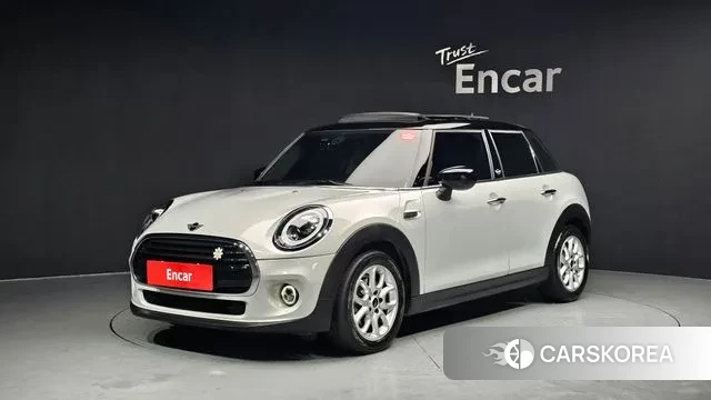 Mini Cooper 2021 Серебряный из Кореи