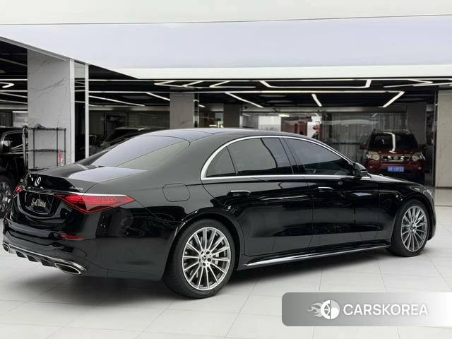Mercedes-Benz S-class 2023 Черный из Китая