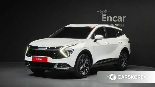 Kia Sportage 5th Generation Hybrid 2023 Белый из Кореи