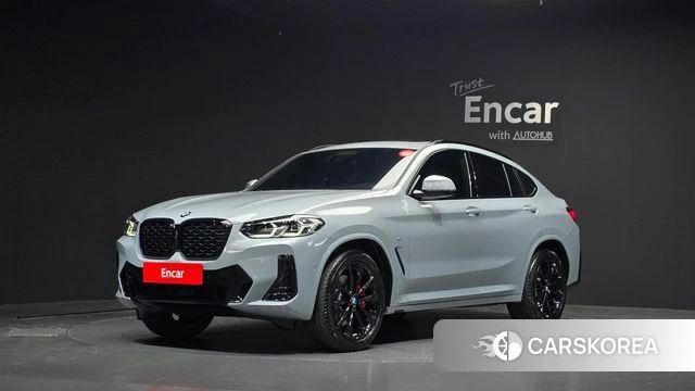 BMW X4 (G02) 2025 Светло-серебряный цвет из Кореи