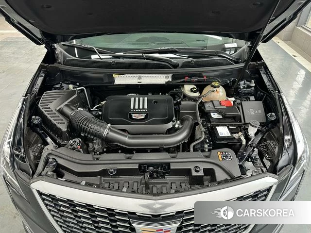 Cadillac XT5 2022 Синий из Китая