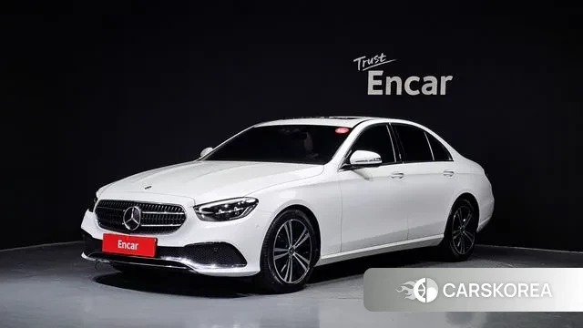 Mercedes-Benz E-Class W213 2020 Белый из Кореи