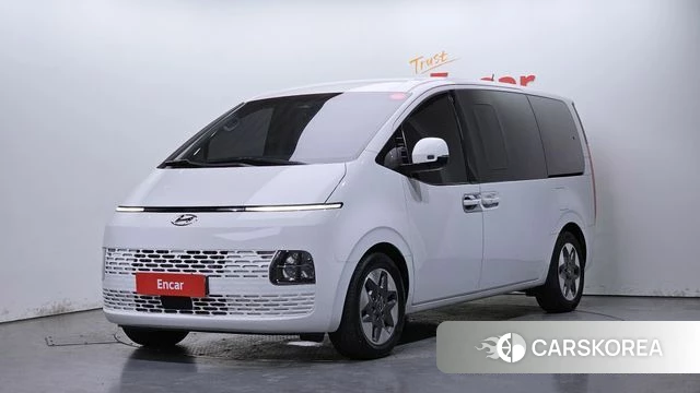 Hyundai Staria 2021 Белый из Кореи