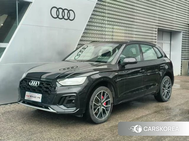 Audi Q5L 2023 Черный из Китая