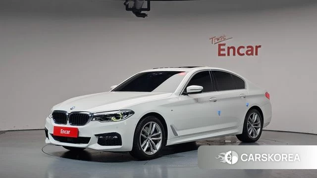 BMW 5 Series (G30) 2018 Белый из Кореи