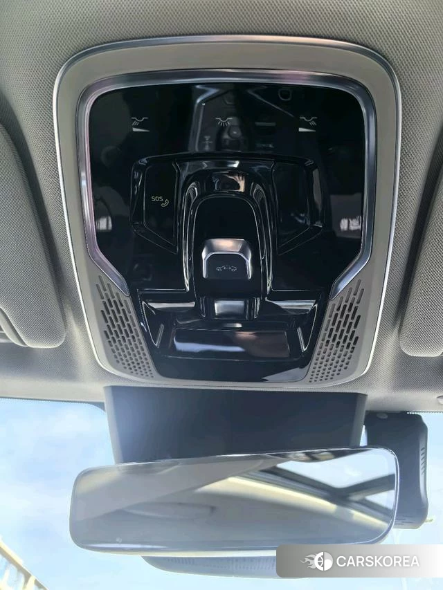 Lynk 01 2023 Черный из Китая