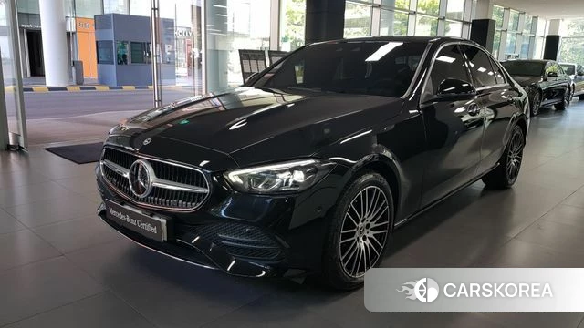 Mercedes-Benz C-Class W206 2022 Черный из Кореи