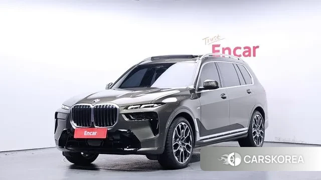 BMW X7 (G07) 2025 Серый из Кореи
