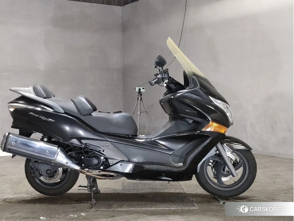 Проданный Honda SILVER WING 400 GT 2013 из Японии