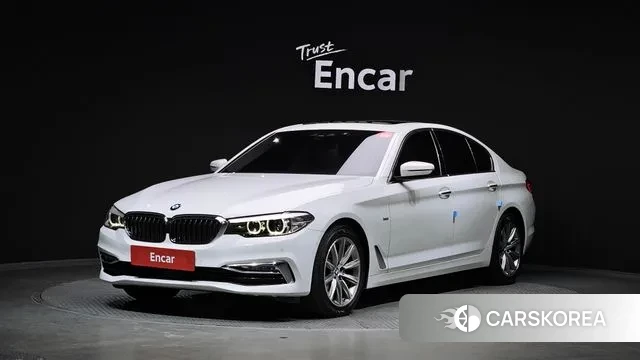 BMW 5 Series (G30) 2018 Белый из Кореи
