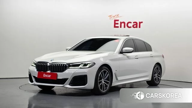 BMW 5 Series (G30) 2023 Белый из Кореи