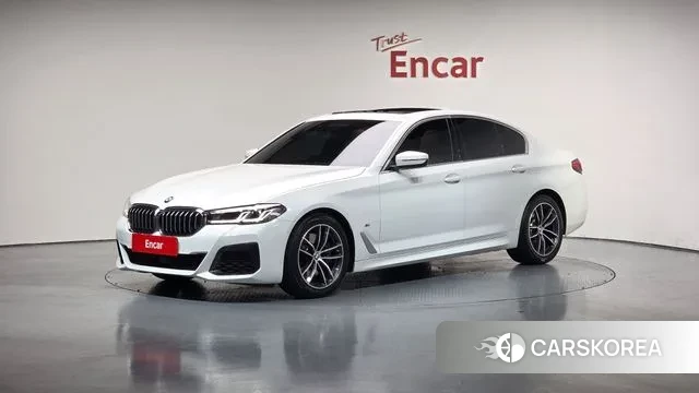 BMW 5 Series (G30) 2023 Белый из Кореи