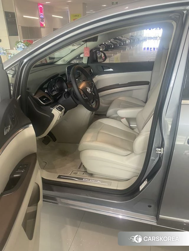 Buick GL8 2020 Другой из Китая
