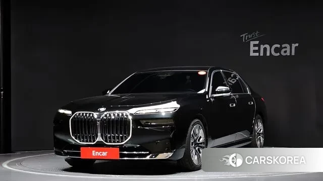 BMW 7 Series (G70) 2023 Черный из Кореи