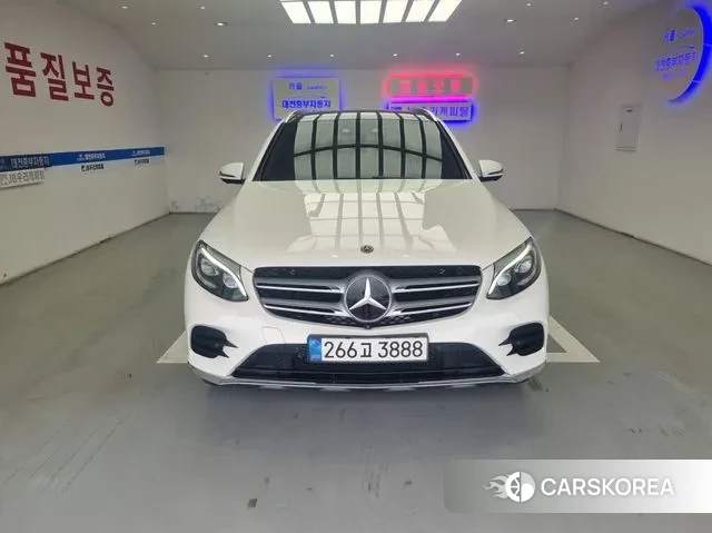 Mercedes-Benz GLC-Class X253 2019 Белый из Кореи