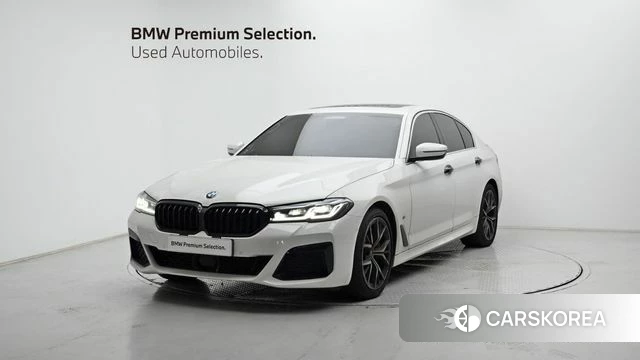 BMW 5 Series (G30) 2023 Белый из Кореи