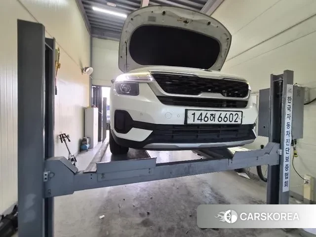 Kia Seltos 2021 Белый из Кореи