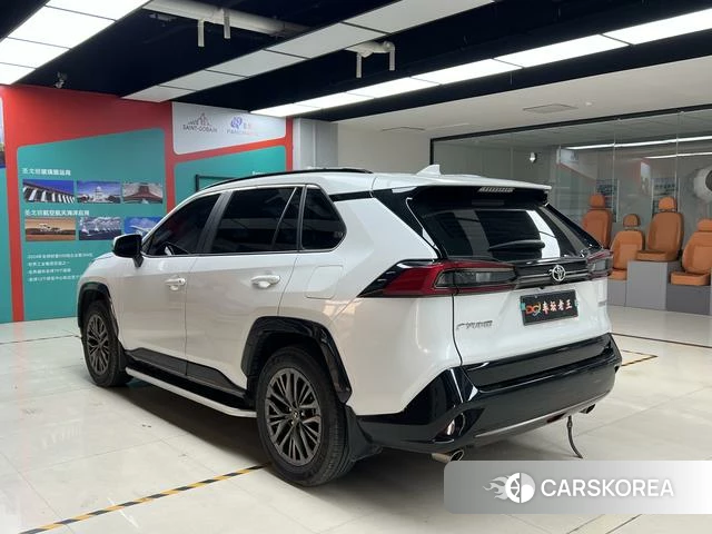 Toyota Wilanda 2024 Белый из Китая