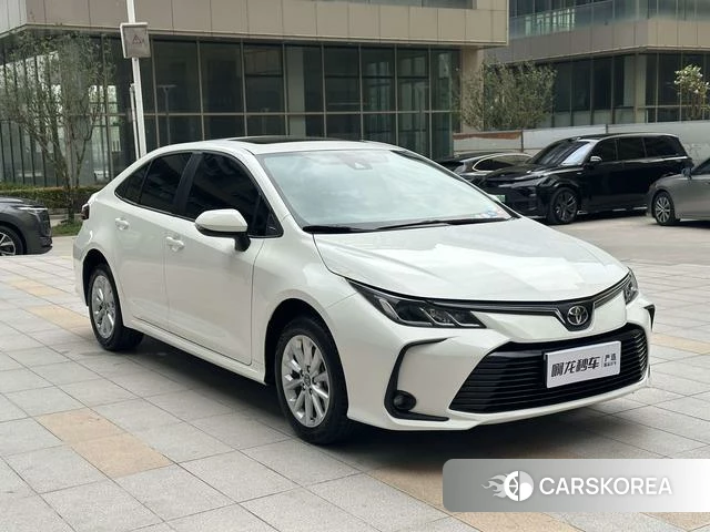 Toyota Corolla 2022 Белый из Китая