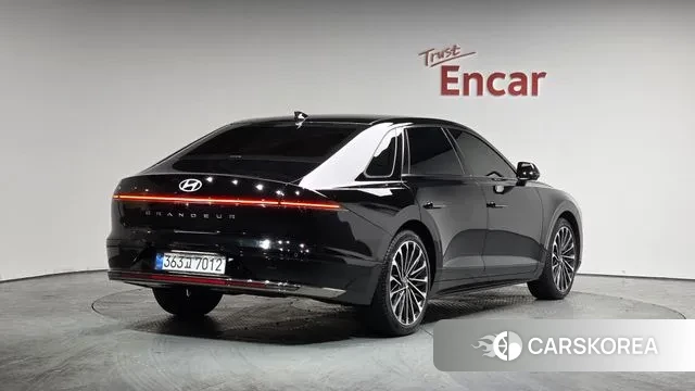 Hyundai Grandeur Hybrid (GN7) 2025 Черный из Кореи