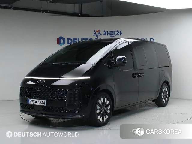 Hyundai Staria 2023 Черный из Кореи