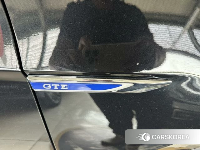 Volkswagen Magotan PHEV 2024 Черный из Китая
