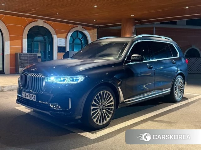 BMW X7 (G07) 2020 Серый из Кореи