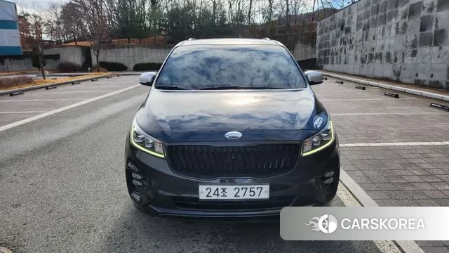 Kia The New Carnival 2019 Черный из Кореи