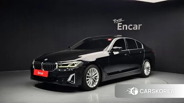 BMW 5 Series (G30) 2020 Черный из Кореи