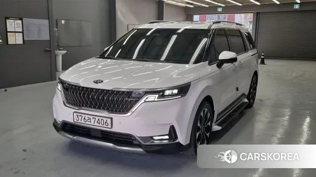 Kia Carnival 4th generation 2020 Белый из Кореи