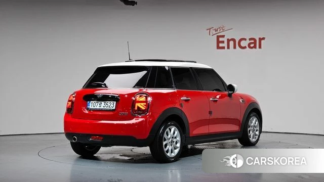 Mini Cooper 2020 Красный из Кореи