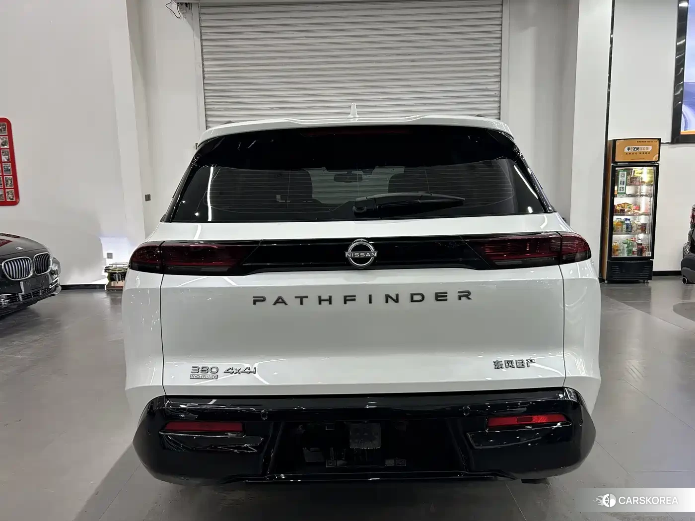 Nissan Pathfinder 2024 Белый из Китая