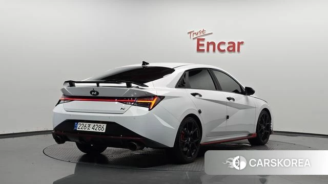 Hyundai Avante (CN7) 2022 Белый из Кореи