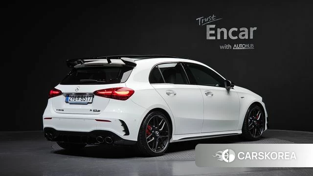 Mercedes-Benz A-Class W177 2025 Белый из Кореи
