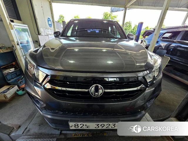 Ssangyong Rexton Sports 2018 Серый из Кореи