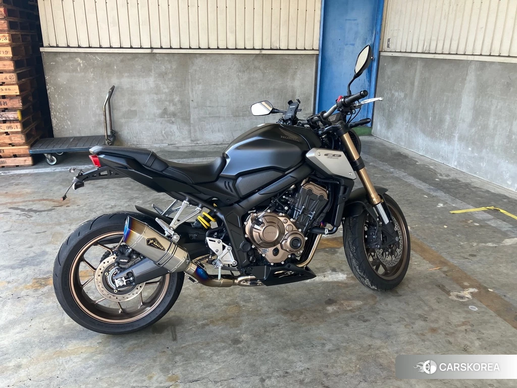 Проданный Honda CB650R 2021 из Японии