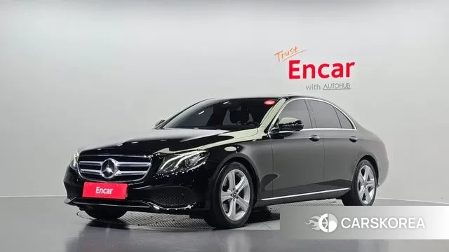 Mercedes-Benz E-Class W213 2018 Черный из Кореи