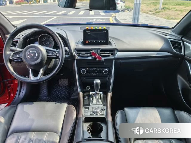 Mazda CX-4 2019 Красный из Китая