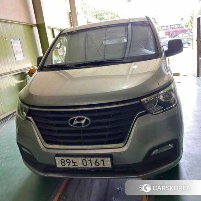 Hyundai The New Grand Starex 2018 Серебряный из Кореи