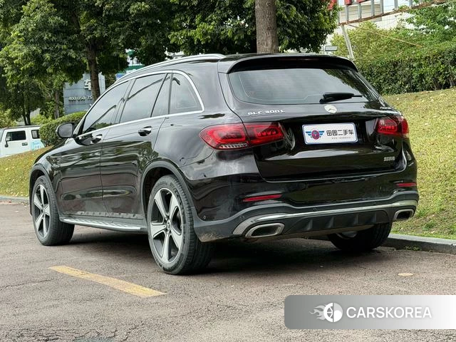 Mercedes-Benz GLC 2022 Черный из Китая