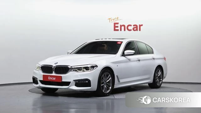 BMW 5 Series (G30) 2018 Белый из Кореи