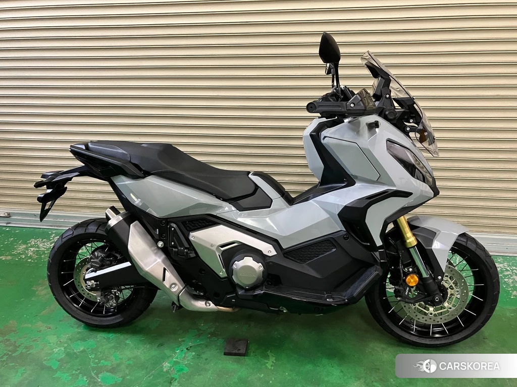 Проданный Honda X-ADV 750 id 4066807 из Японии