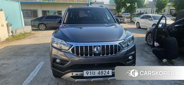 Ssangyong Rexton Sports 2018 Серый из Кореи