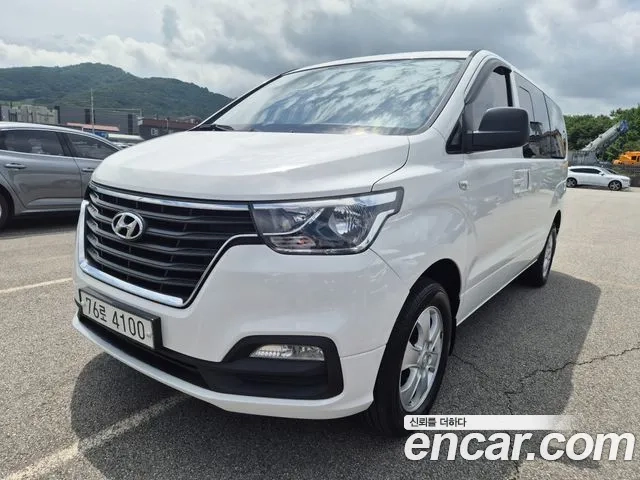 Hyundai The New Grand Starex 2018 Белый из Кореи